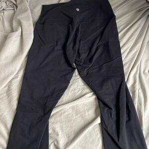 LULULEMON capris